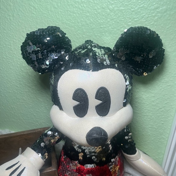 Mickey Mouse Reversible Sequin Plush – Small – 15'' – Special Edition. - Picture 2 of 13